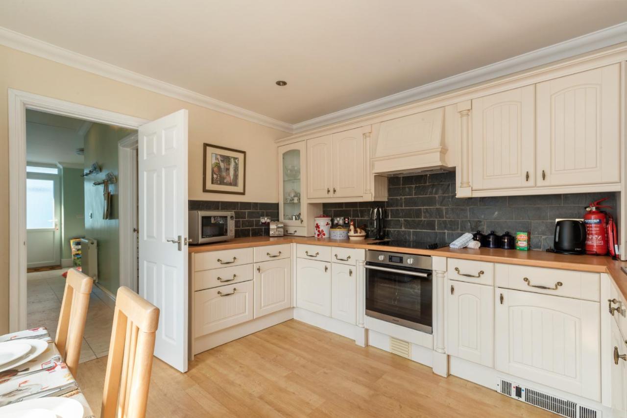 Sunningdale - Beach Side Cottage, Sea Views, Parking Saundersfoot Exteriér fotografie